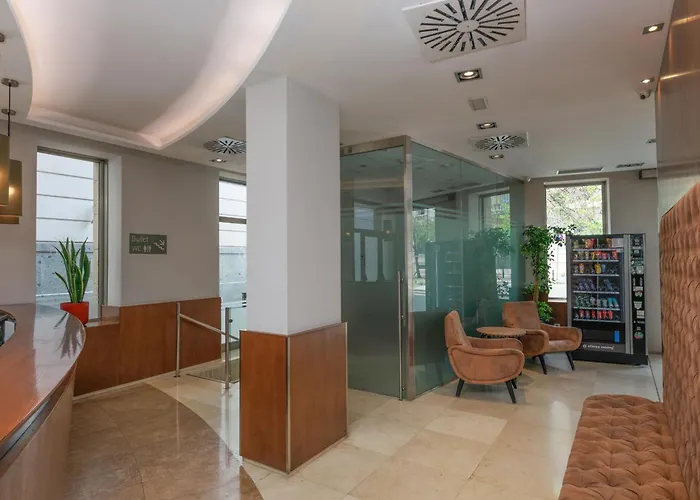 מלון Santa Marta 2*