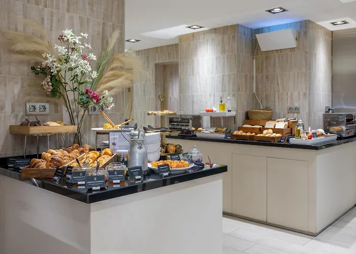 圣玛尔塔酒店 2* 巴塞罗那