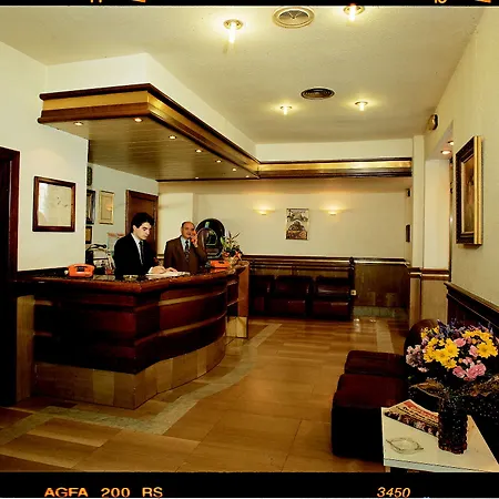 Szálloda Santa Marta 2*